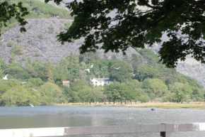 Padarn Apartment at Glanybala Holidays